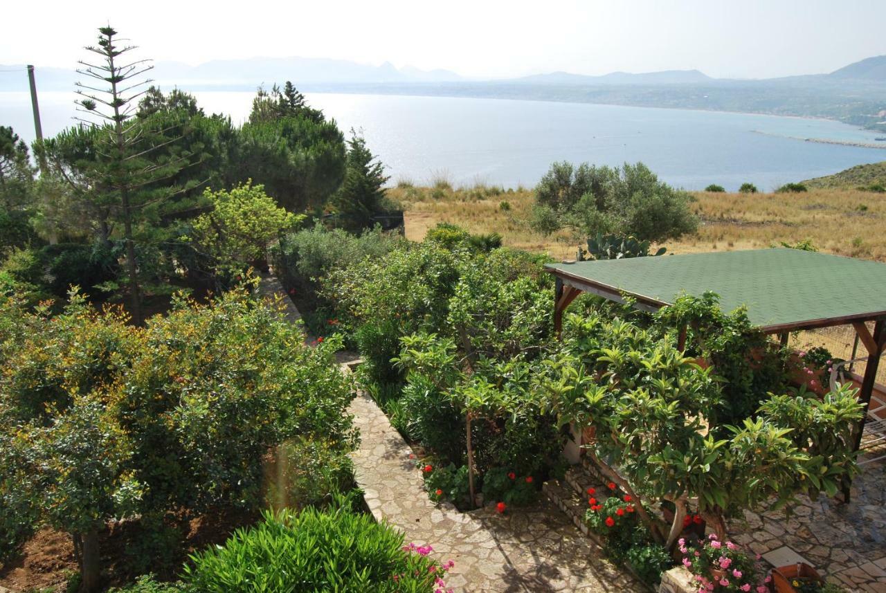Casa Vacanze La Terrazza Sul Golfo Castellammare del Golfo Esterno foto